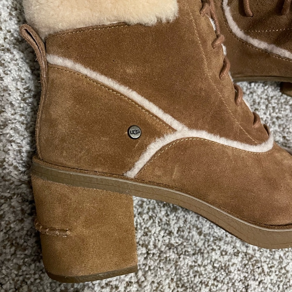 Ugg Women's Esterly Chestnut Boot - image 7
